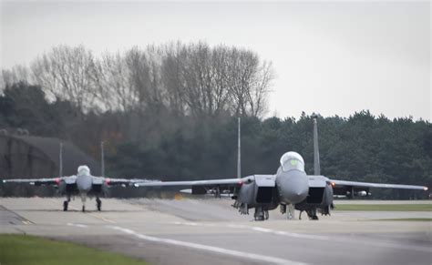 raf lakenheath flying times today.